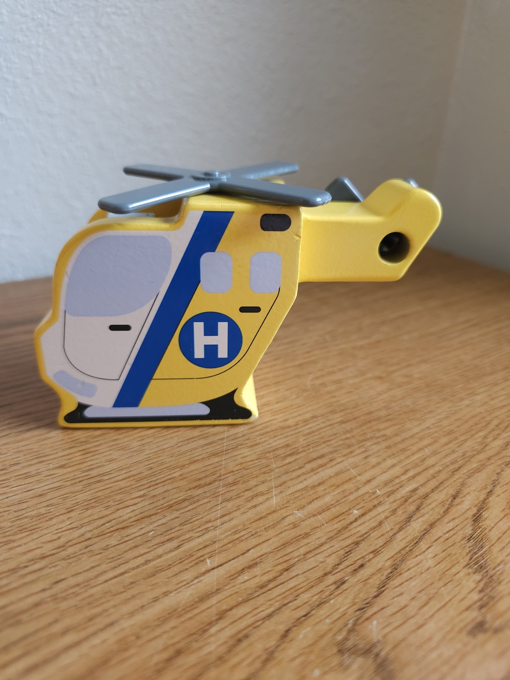 4/$10 Wooden Helicopter W/ Figure Melissa & Doug Toy Yellow Rotor Spins